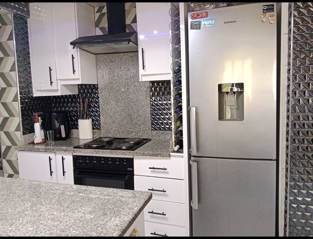 3 BEDROOM HOUSE FOR SALE IN NORTHDALE